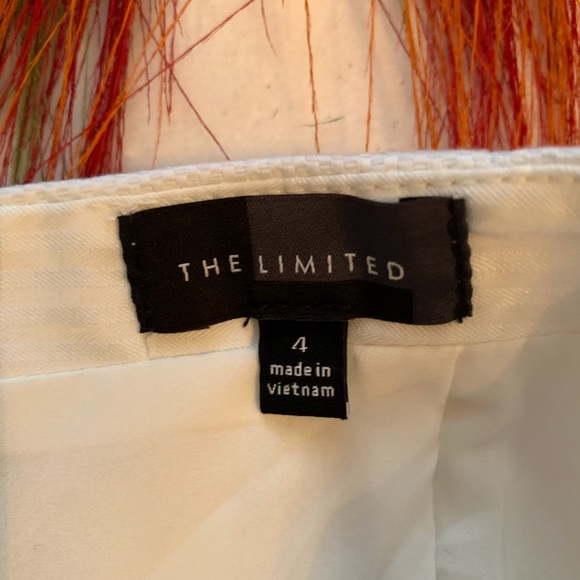 White Textured Skirt - Picture 2 of 5